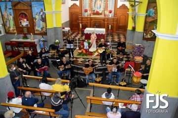 Concierto navideño en el templo de Lomo Magullo/Francisco Javier Santana.